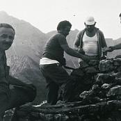 1978 - Costruzione della Stele Votiva